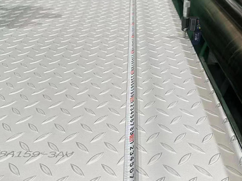 304 Hot Rolled Stainless Steel Checkered Shee